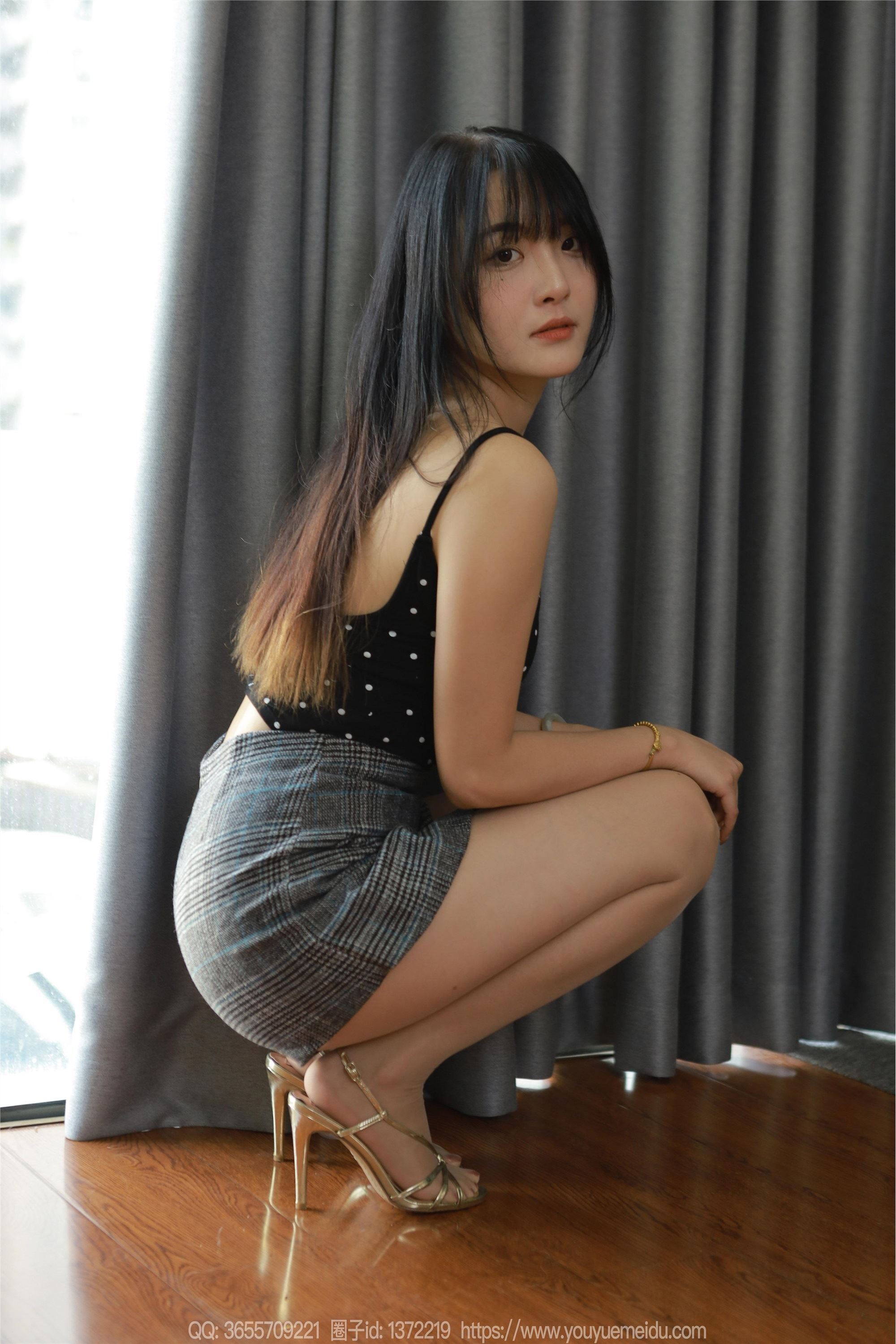 IESS异思趣向  2024.08.07 丝享家 1814 婉萍《吊带波点》